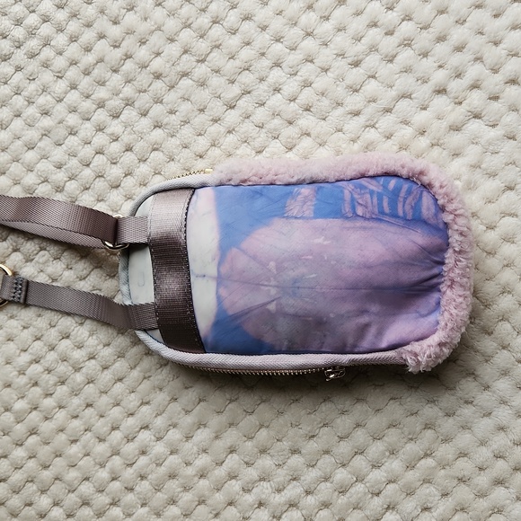 Nwot Lululemon Custom Tie Dye Sherpa Modular Phone Crossbody - Picture 8 of 14